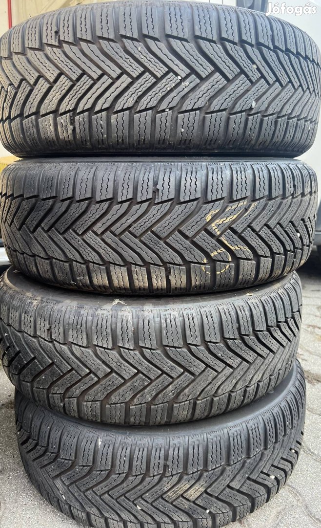 205/55 R16 Téli Gumi Michelin 2022! Hyundai toyota mazda kia 16"