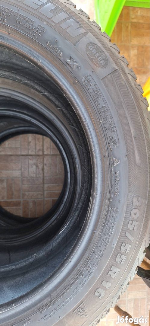 205/55 R16 Téligumi 