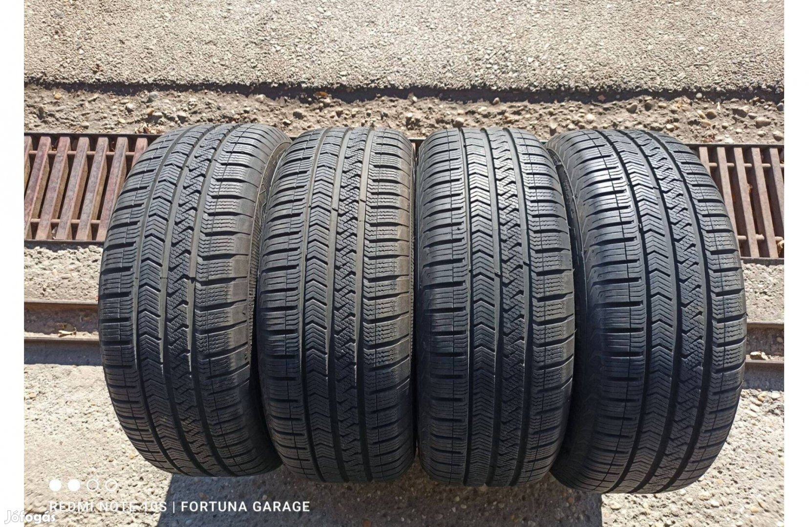 205/55 R16" Vredestein használt négyévszakos garnitúra