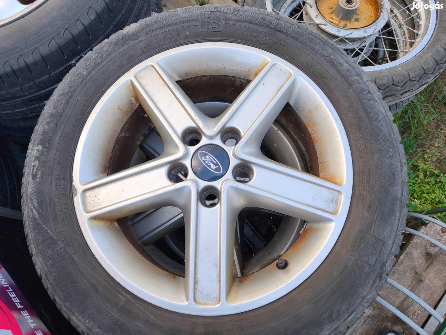 205/55 R16 gumi és gyári Ford felni 