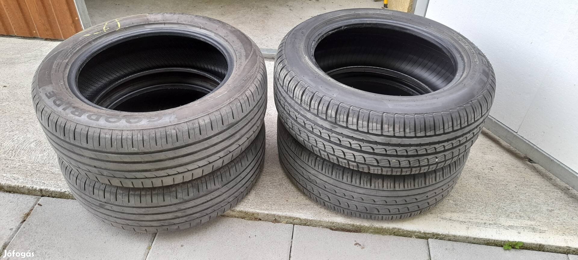205/55 R16 nyári gumi ingyen vihető