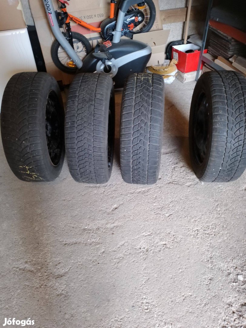 205/55 R16 téli gumi Firestone Winterhawk 3+ Hyundai 16col acélfelni