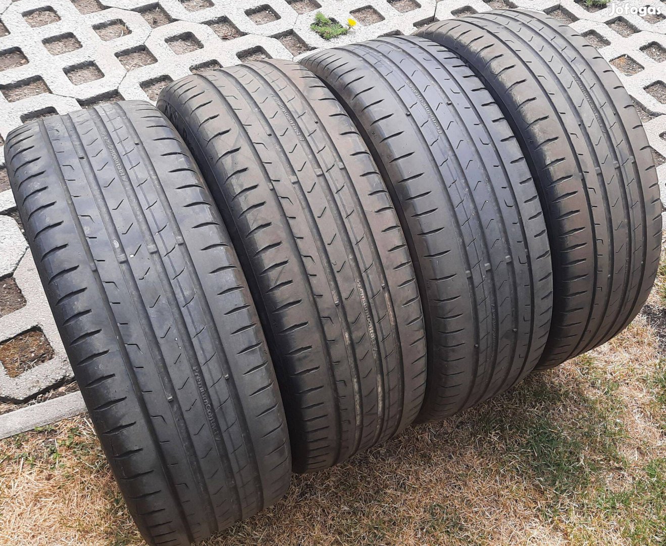 205/55 R17 Continental Nyári gumik