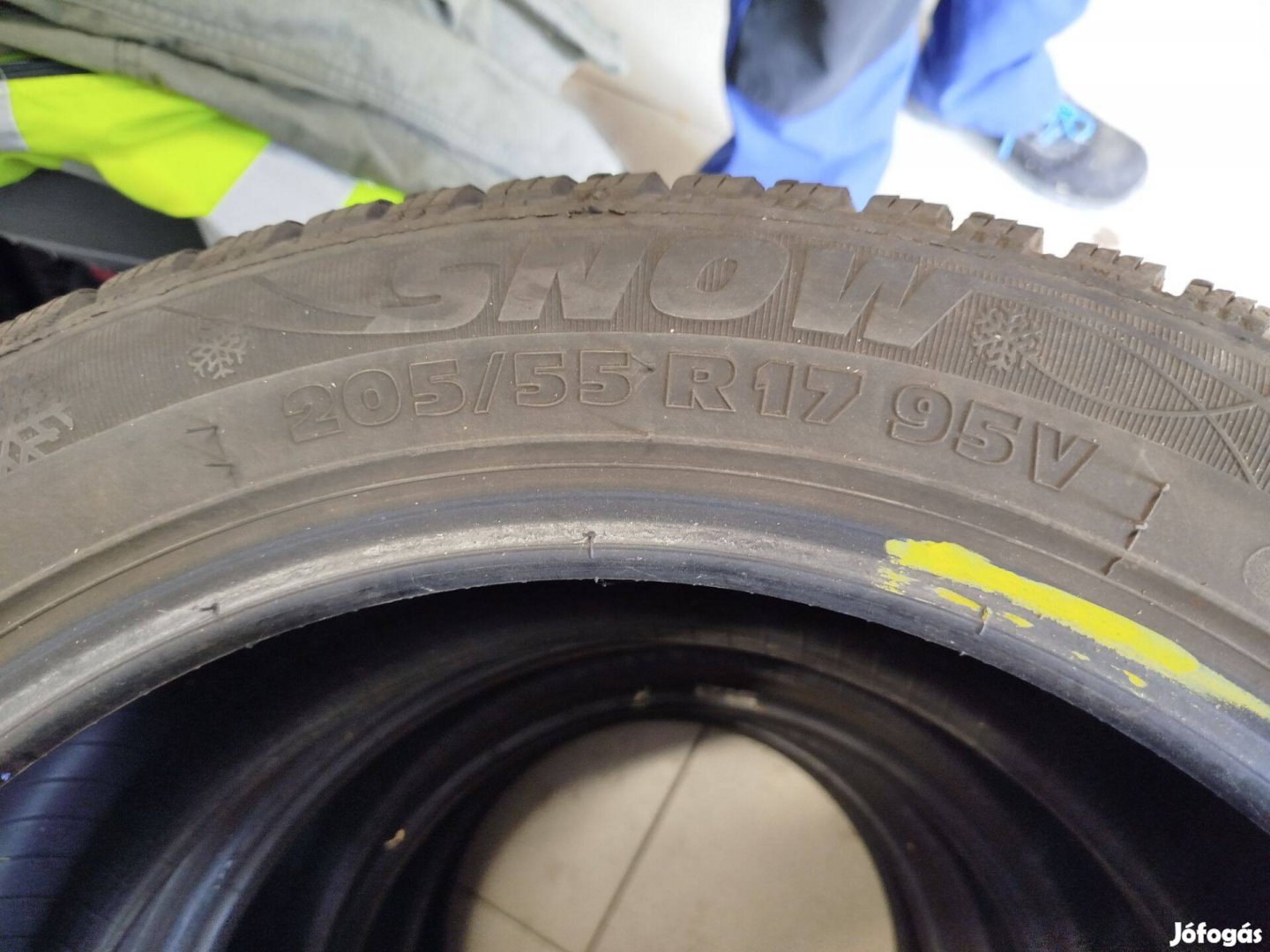 205/55 R17 téli gumik