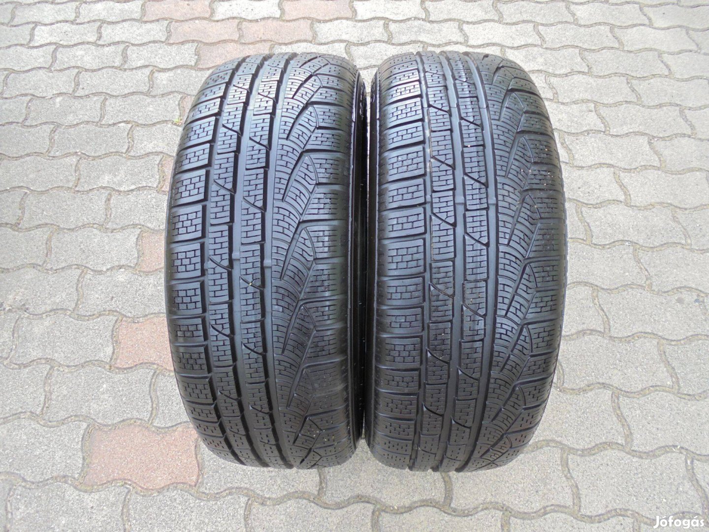 205/55 R 17-es Új Prémium téli gumi 2db eladó