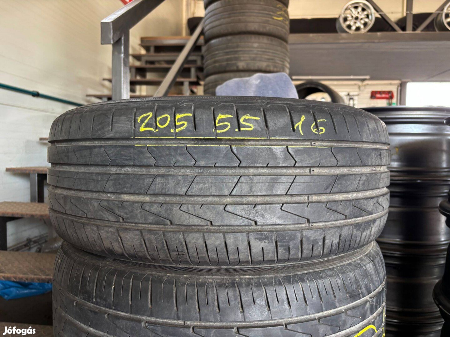 205/55 r16 Hankook nyárigumi 4db eladó 205/55r16 garnitúra