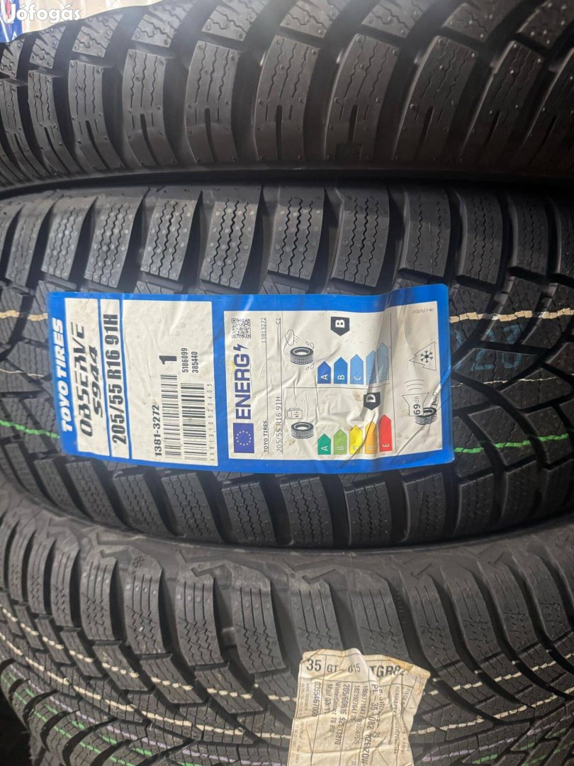 205/55 r16 Toyo Observe S944