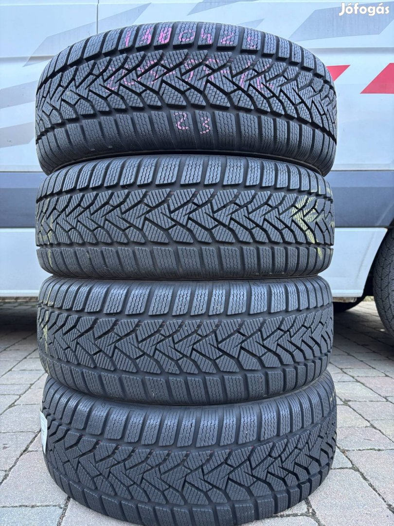 205/55 r16  205/55r16 Uniroyal téli gumi  