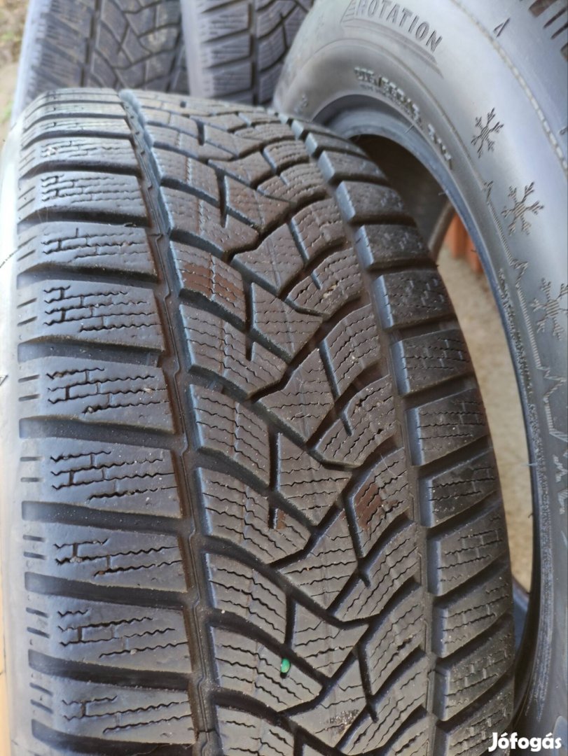 205/55 r16 téligumi Dunlop winter sport