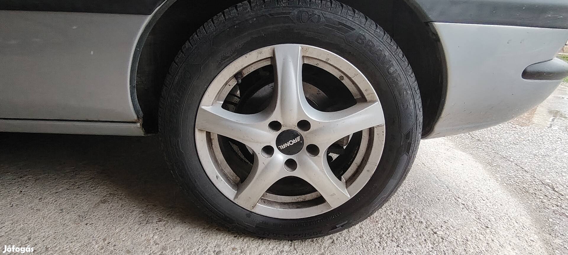 205/55r16 Barum Bravuris 5 nyári gumi garnitúra alig használt.