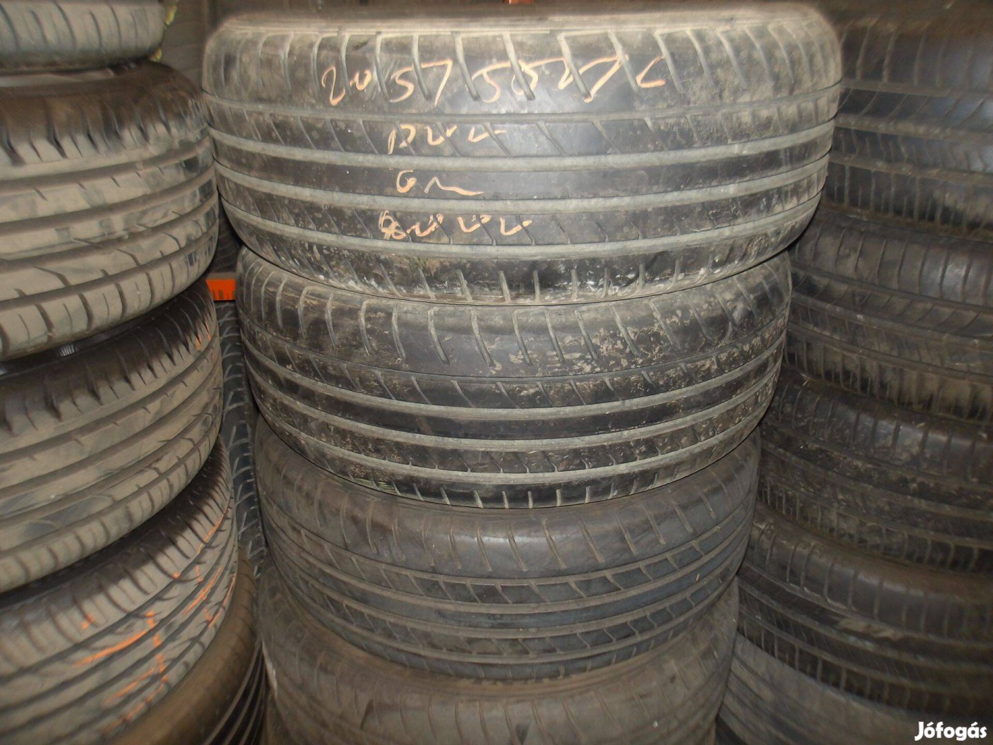 205/55r16 Dunlop nyári gumi ajándék szereléssel