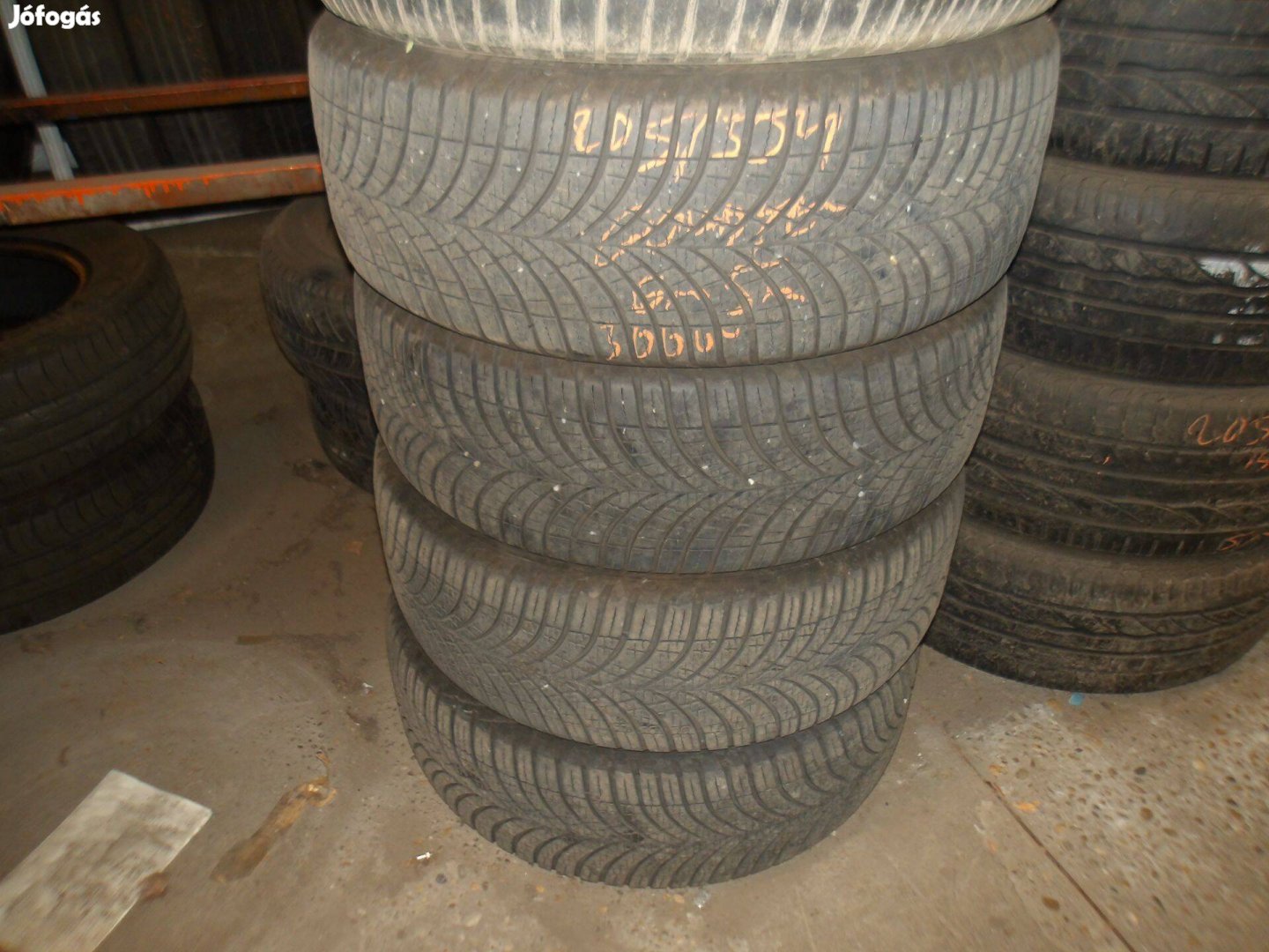 205/55r16 Good-year négyévszakos gumi ajándék szereléssel