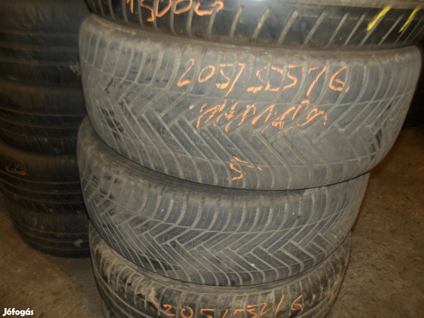 205/55r16 Hankook négyévszakos gumi ajándék szereléssel