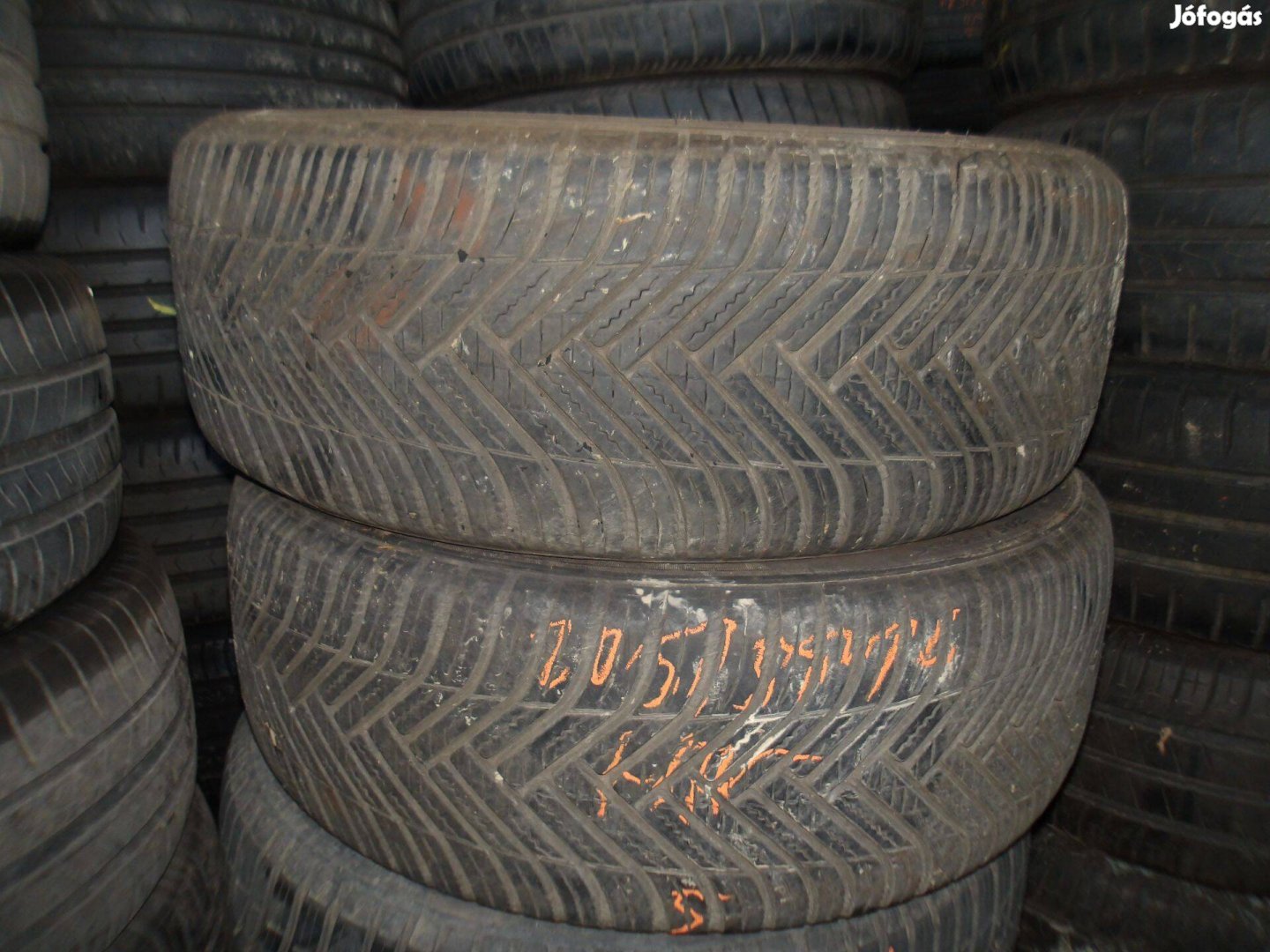 205/55r16 Hankook négyévszakos gumik ajándék szereléssel