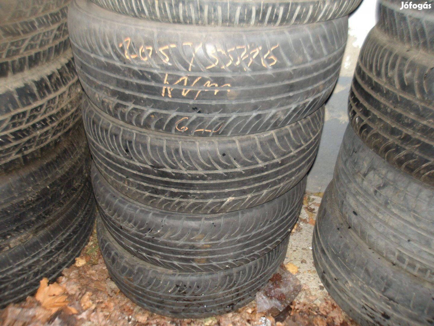 205/55r16 Kumho nyári gumi ajándék szereléssel