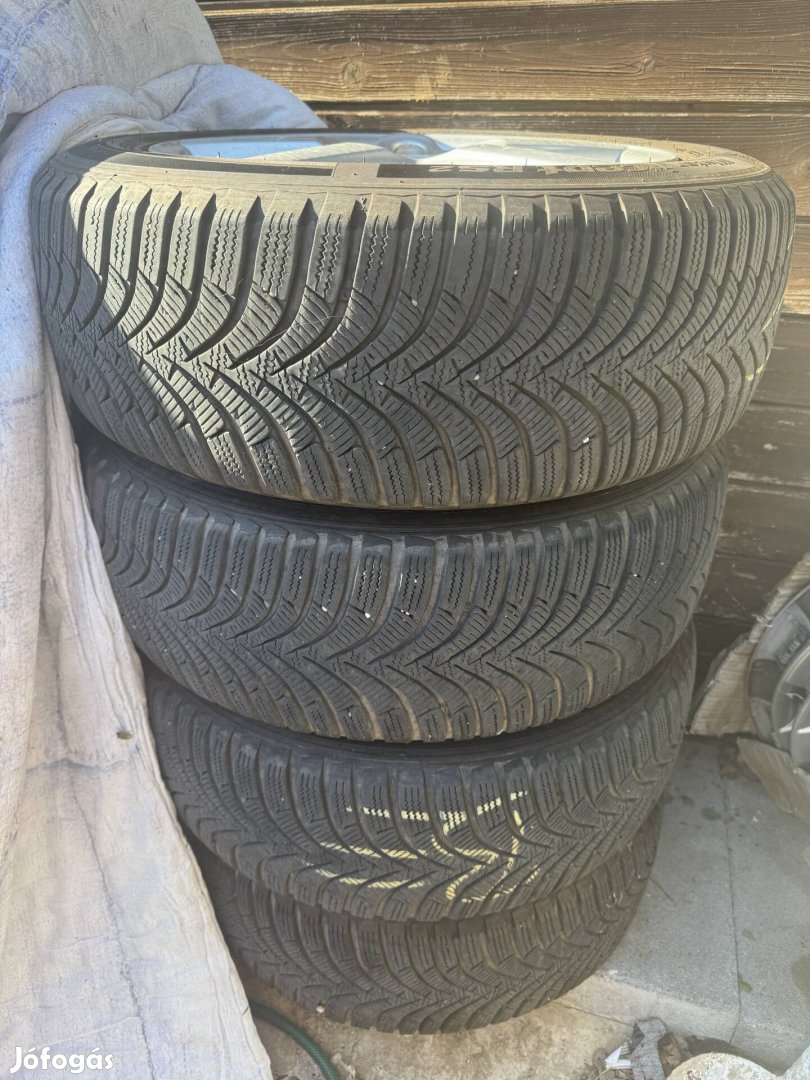 205/55r16 , 205/55 r16 téli gumi alufelnivel