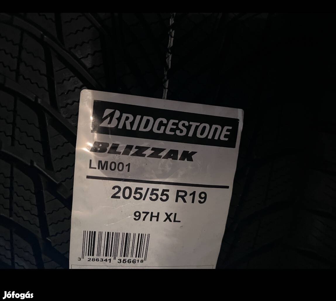 205/55r19 Bridgestone téli gumi