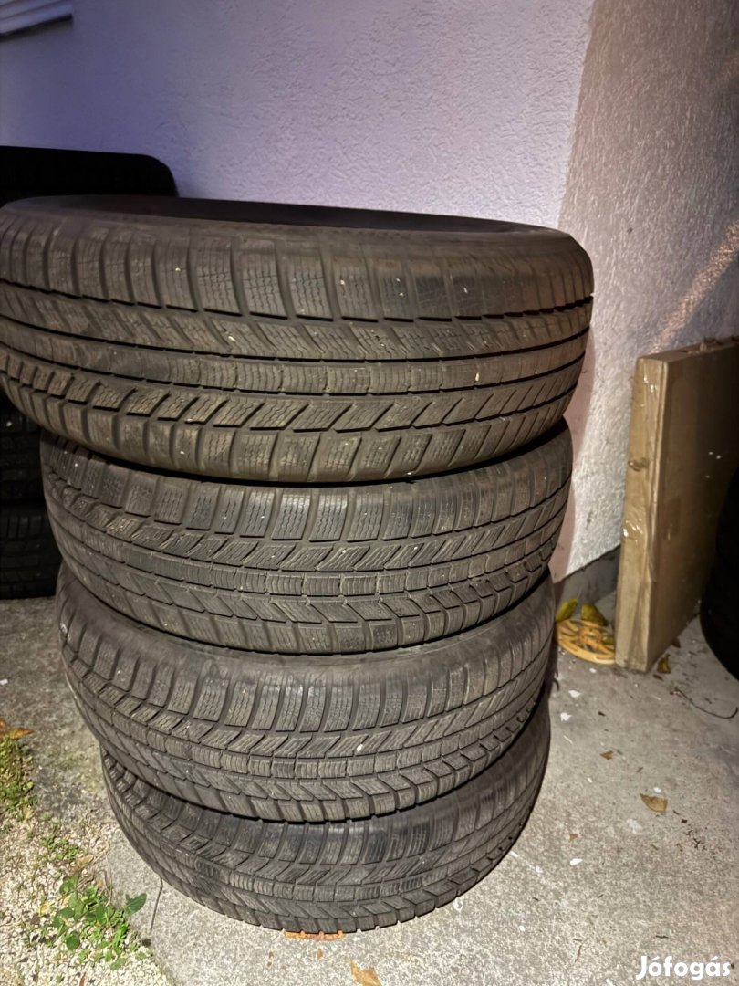 205/60R16 Continental téligumi garnitúra wintercontact Ts870 DOT2022