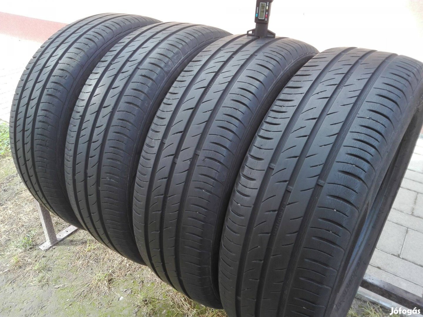 205/60R16 Kumho nyári gumi garnitúra 205/60 r16