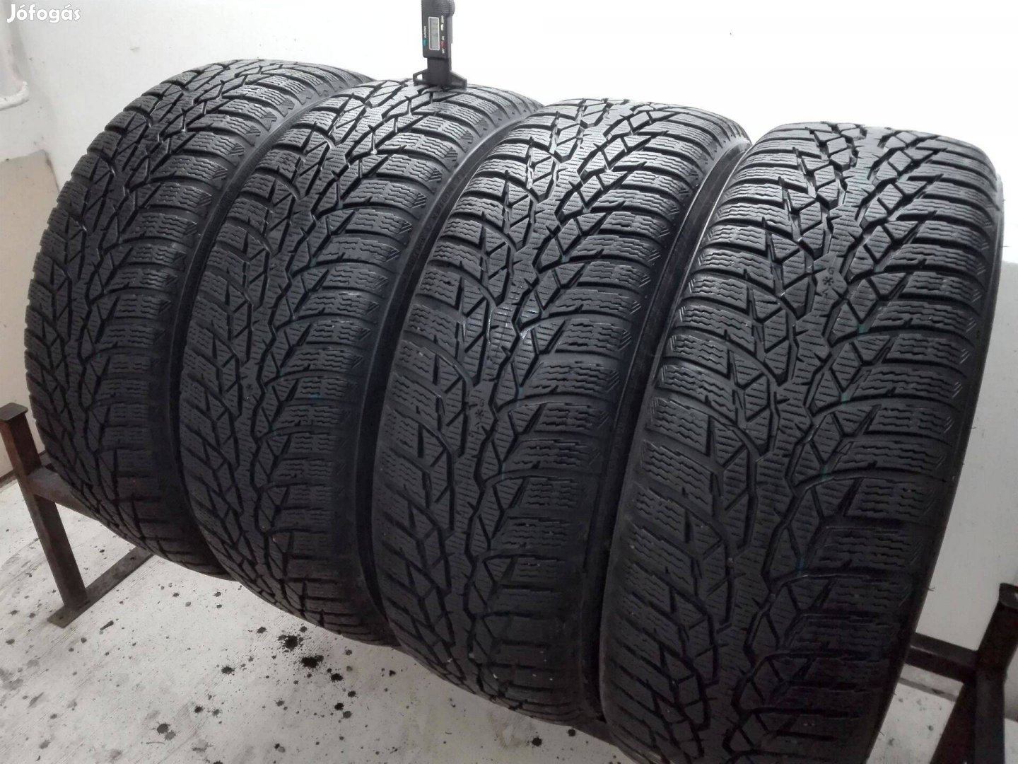 205/60R16 Nokian téli gumi garnitúra 205/60 r16