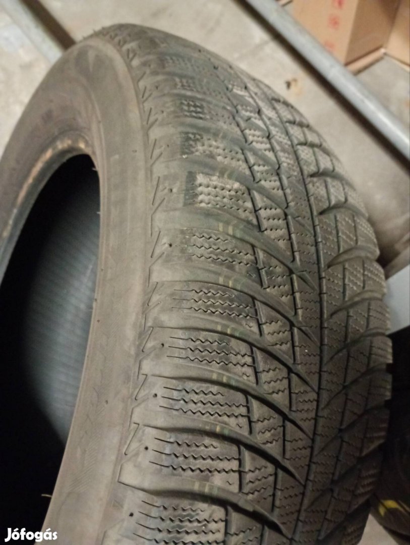 205/60R16 Téli gumi Bridgestone