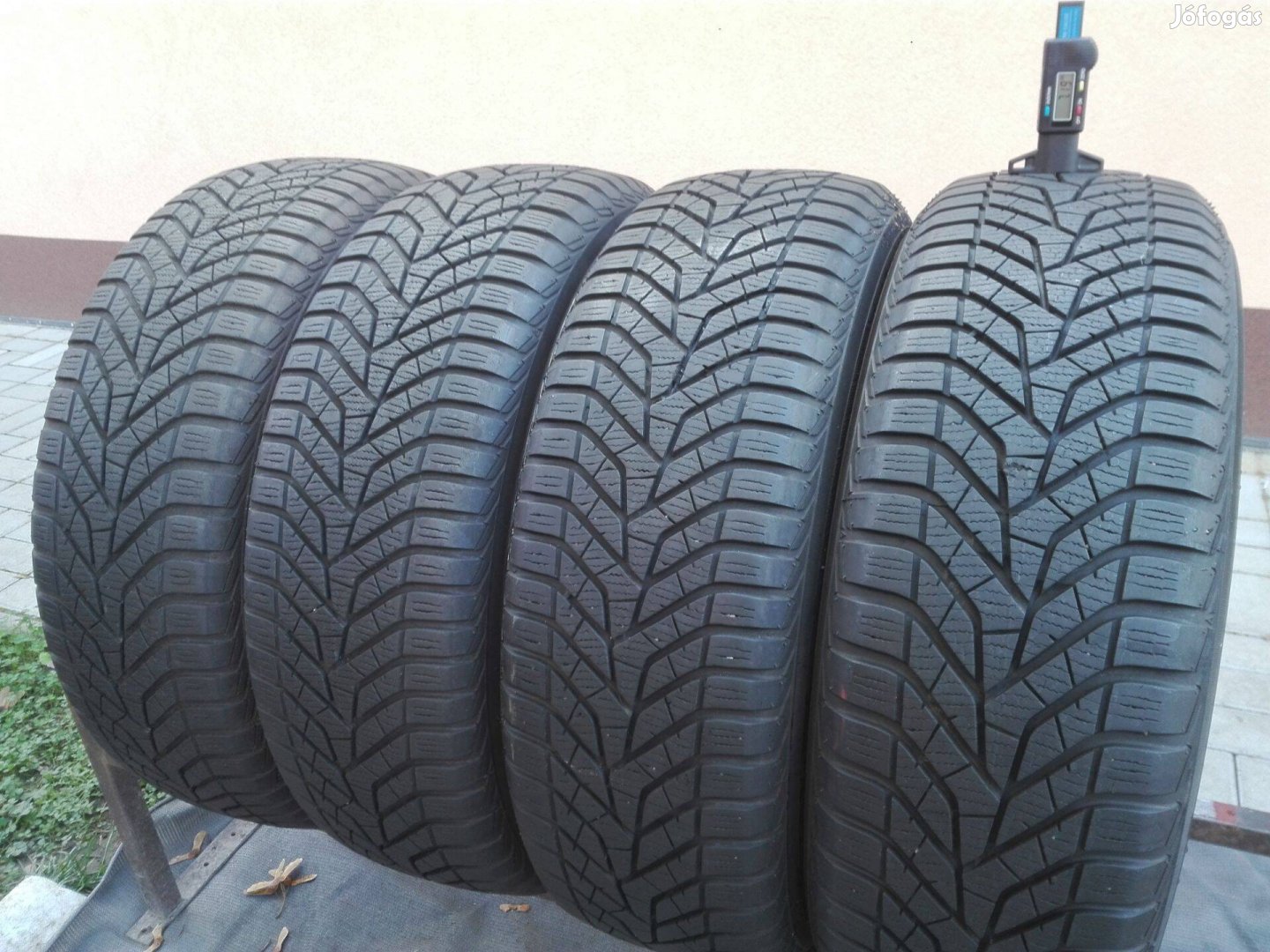 205/60R16 Yokohama téli gumi garnitúra 205/60 r16