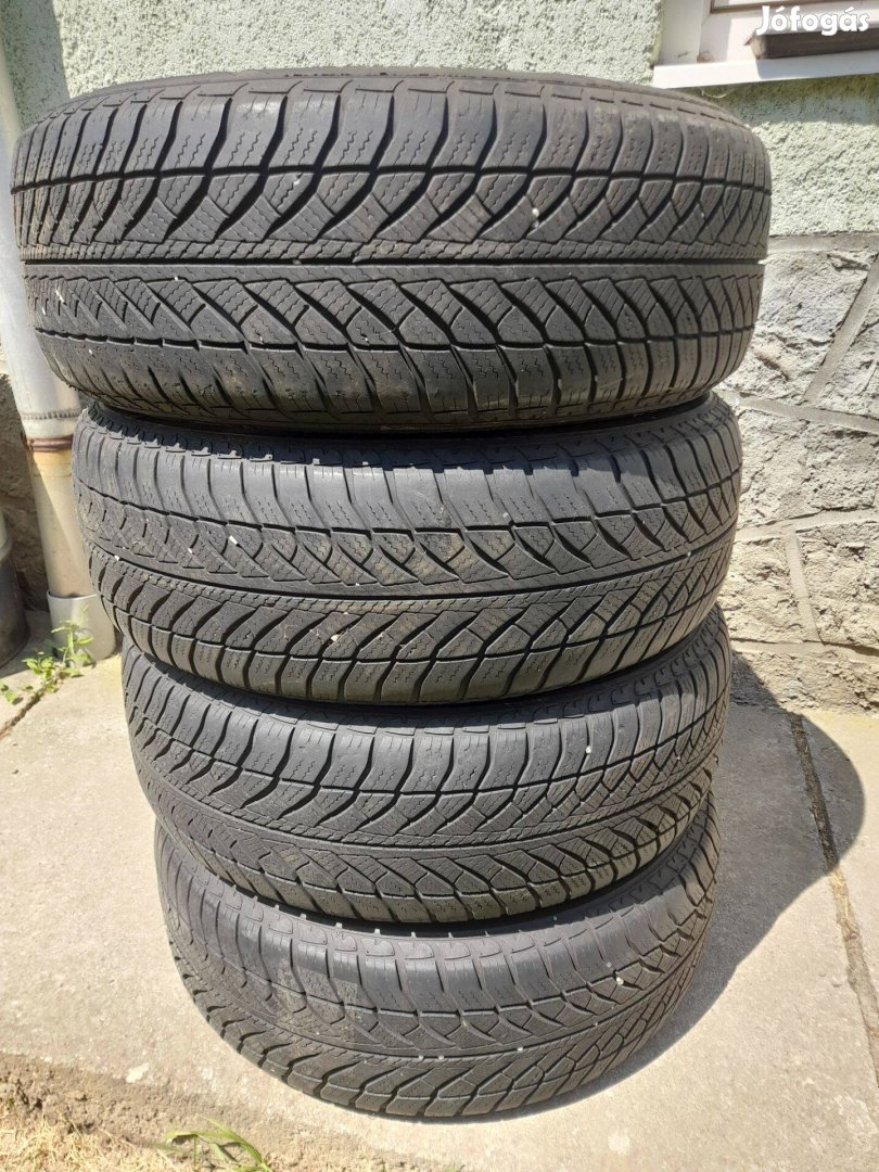 205/60R16 téli abroncsok