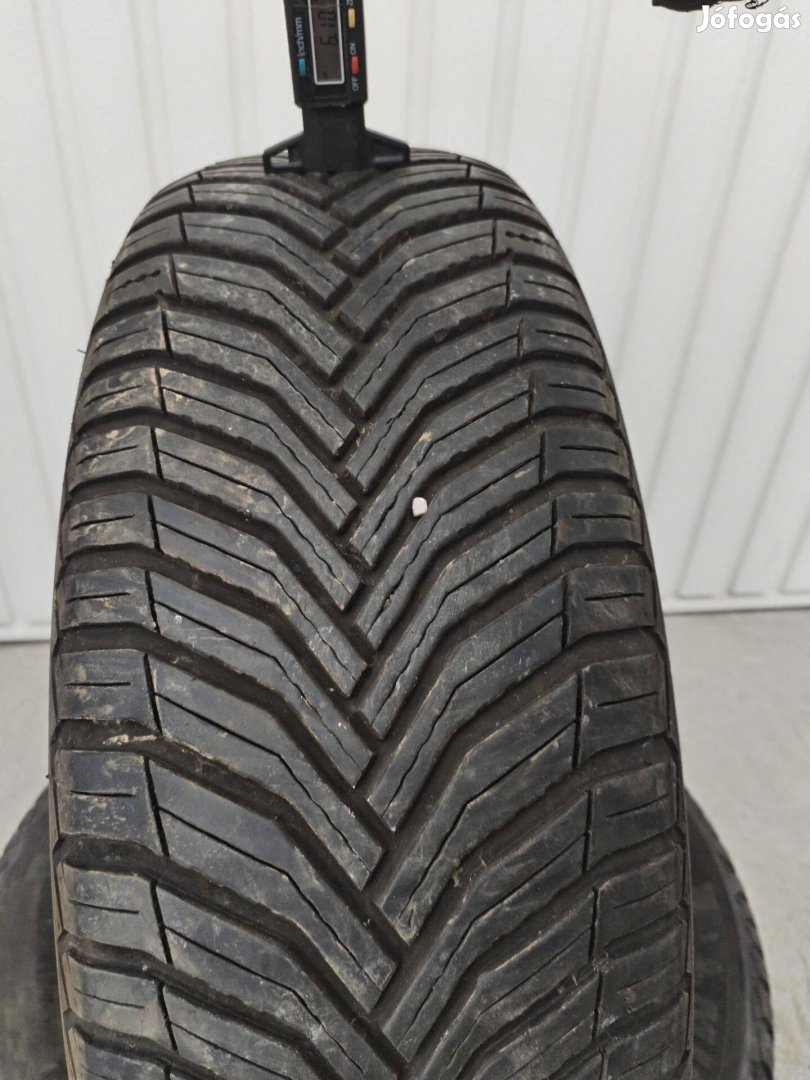 205 60 16 michelin 4évszakos gumi 2 db 2022,26,hét