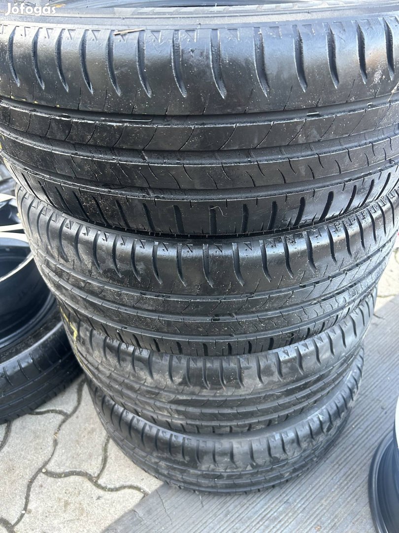 205/60 R16 nyári gumi 