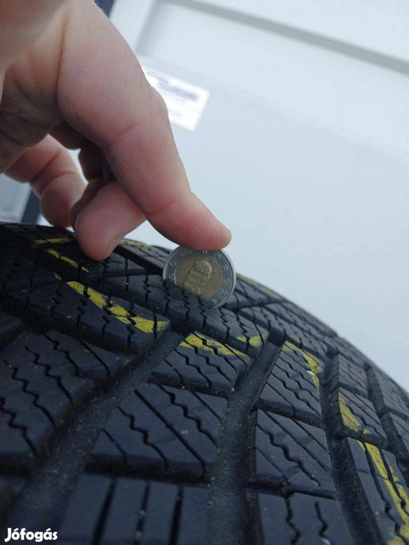 205/60 R16 téli gumi felnivel 4 db Dacia Sandero
