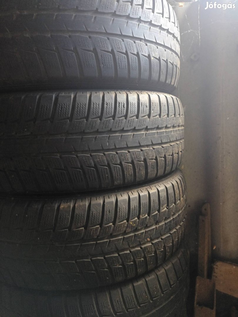 205/60 R 16 fiatal téli gumi