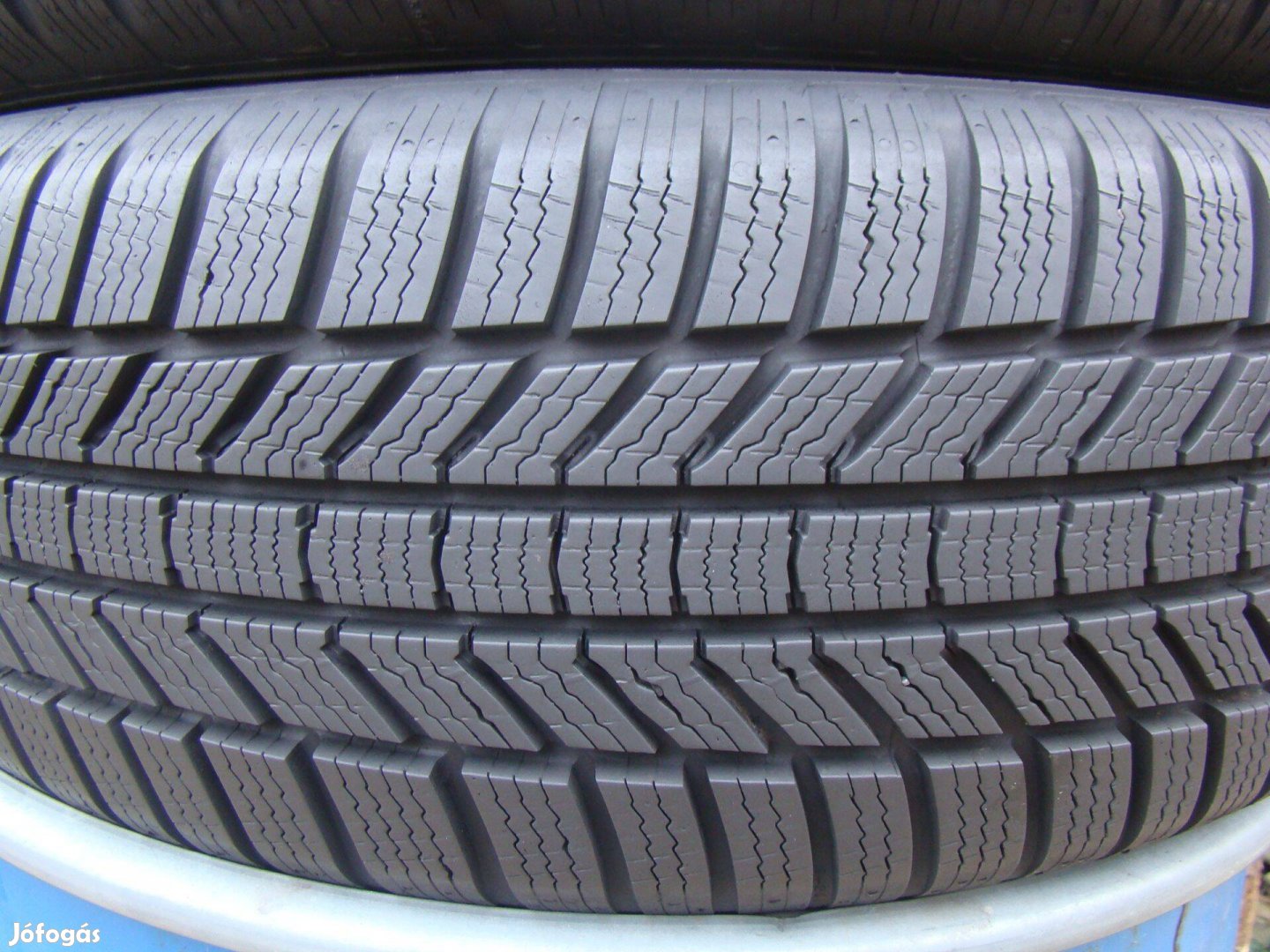 205/60 r16 Continental 2023-as téli gumi 205/60r16