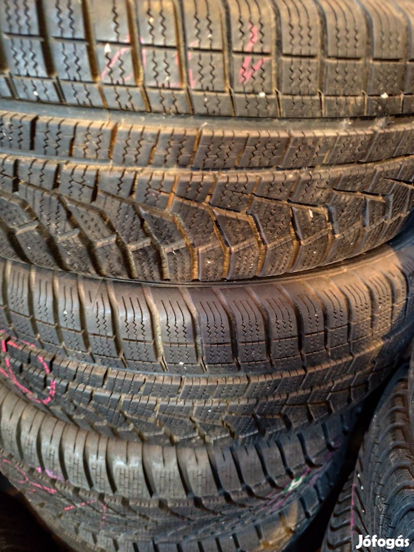 205/60 r16 Hankook téligumi 