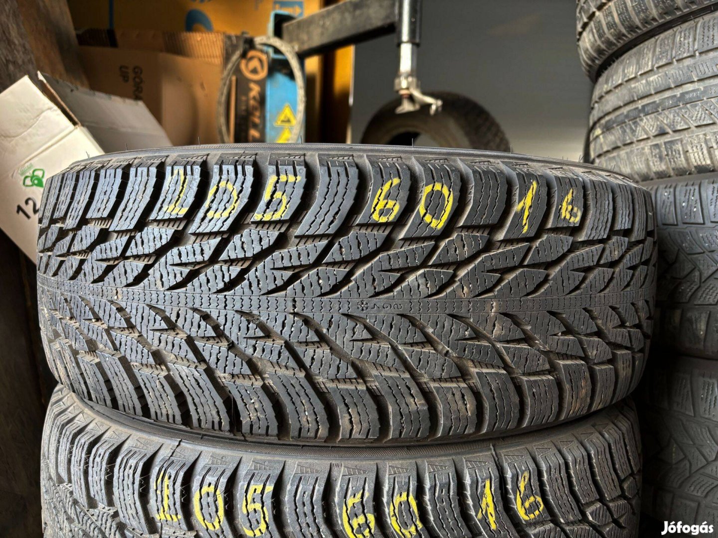 205/60 r16 Nokian 8,2mm 4db téligumi eladó 205/60r16 garnitúra