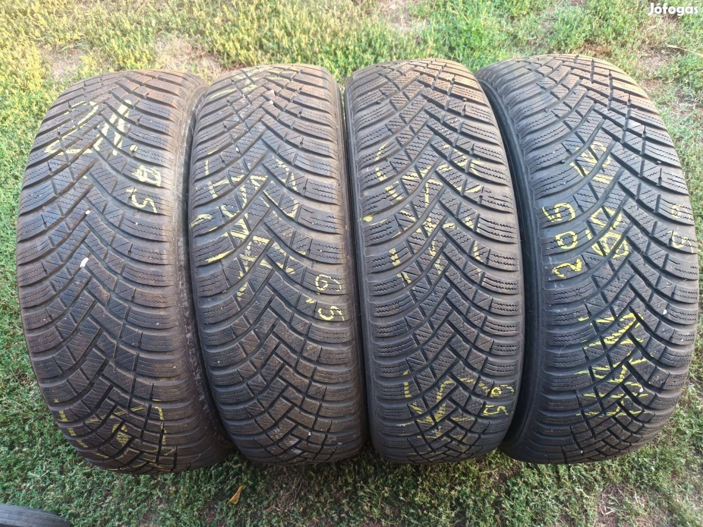 205/60r16 Hankook használt téligumi 4db 6,5mm szépek