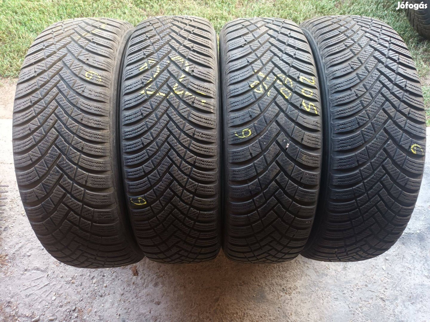 205/60r16 Hankook használt téligumi 4db friss dot