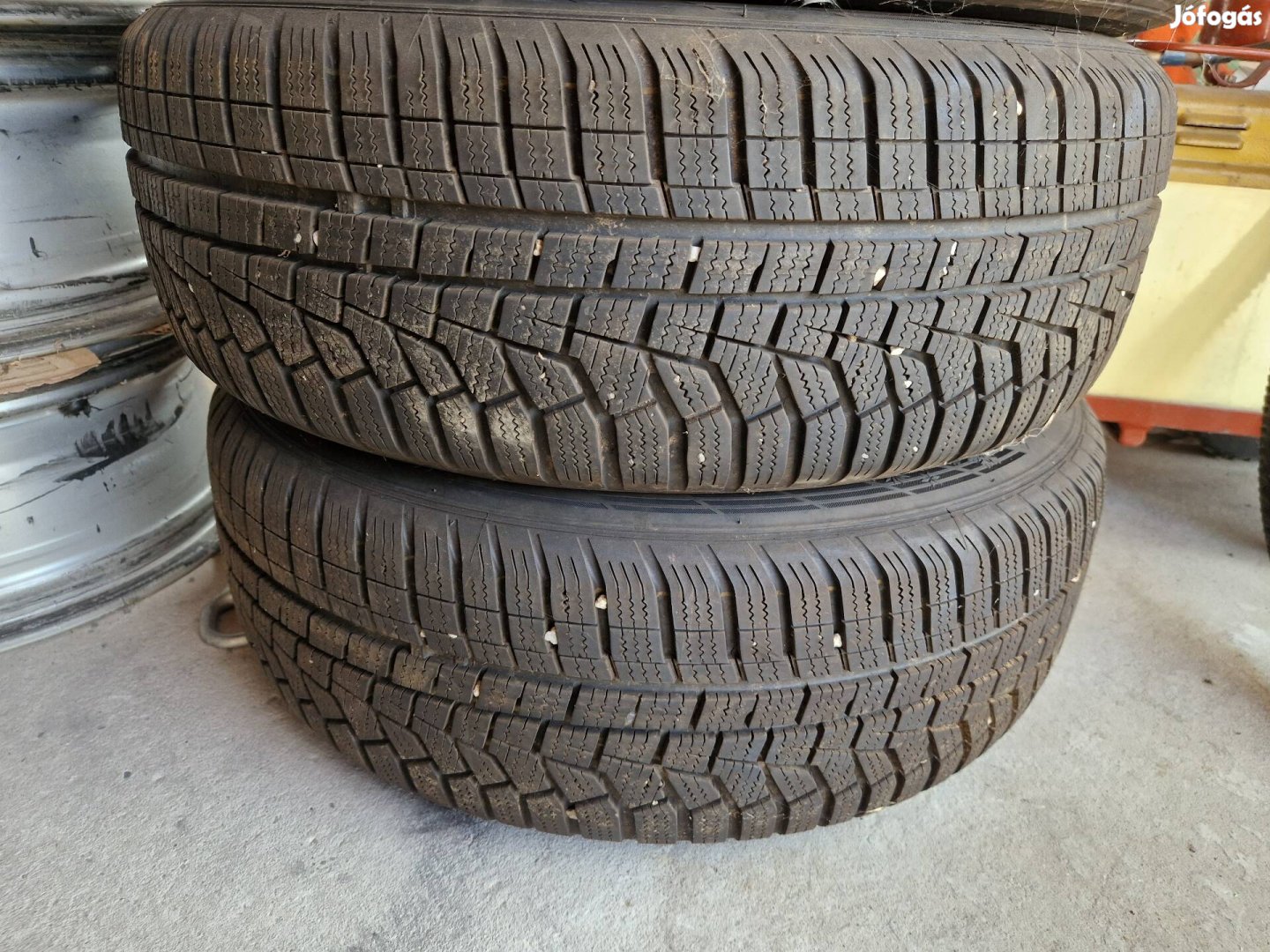 205/60r16 Hankook teligumi 2db újszerű