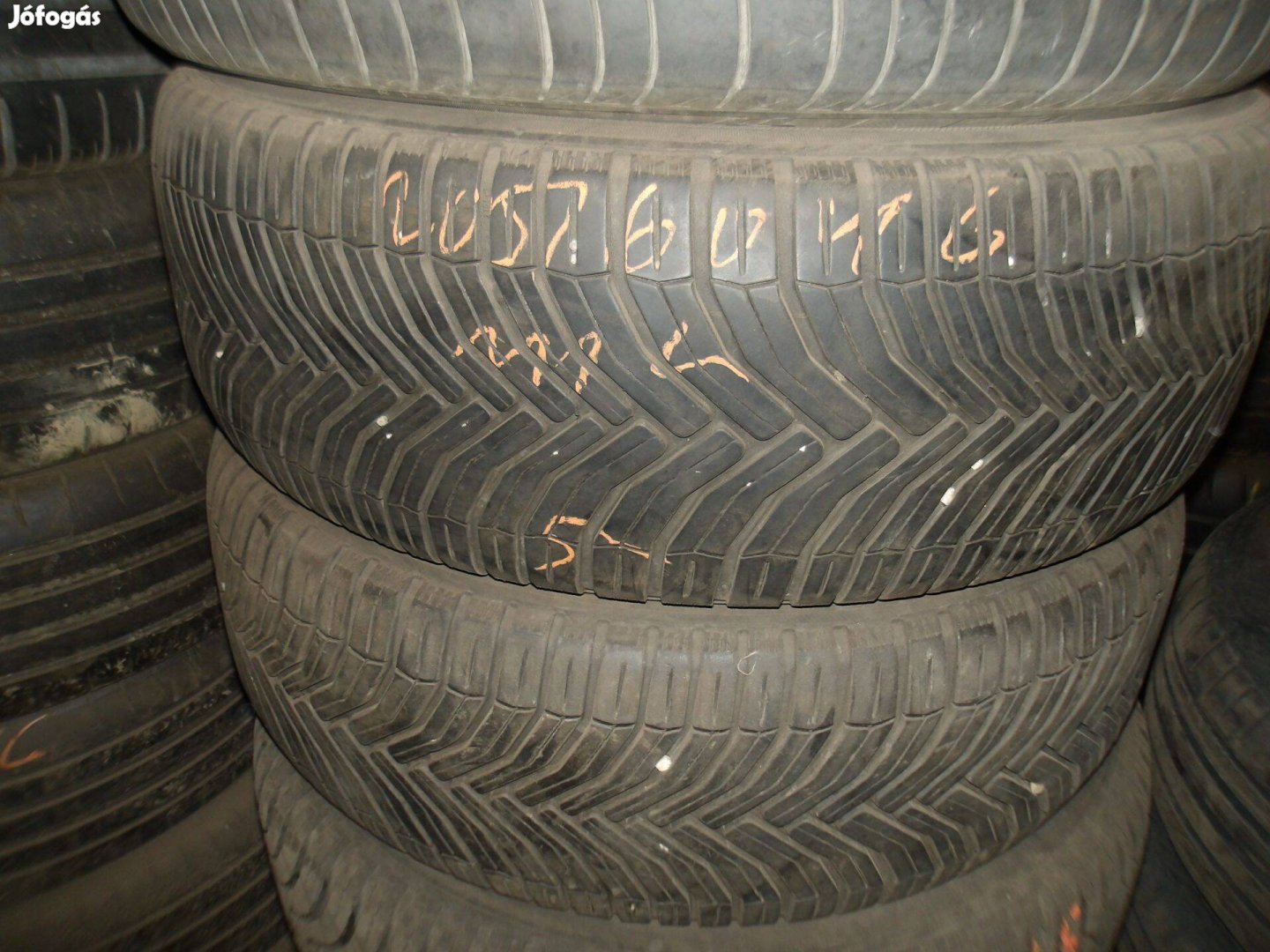 205/60r16 Michelin nyégyévszakos gumi ajándék szereléssel
