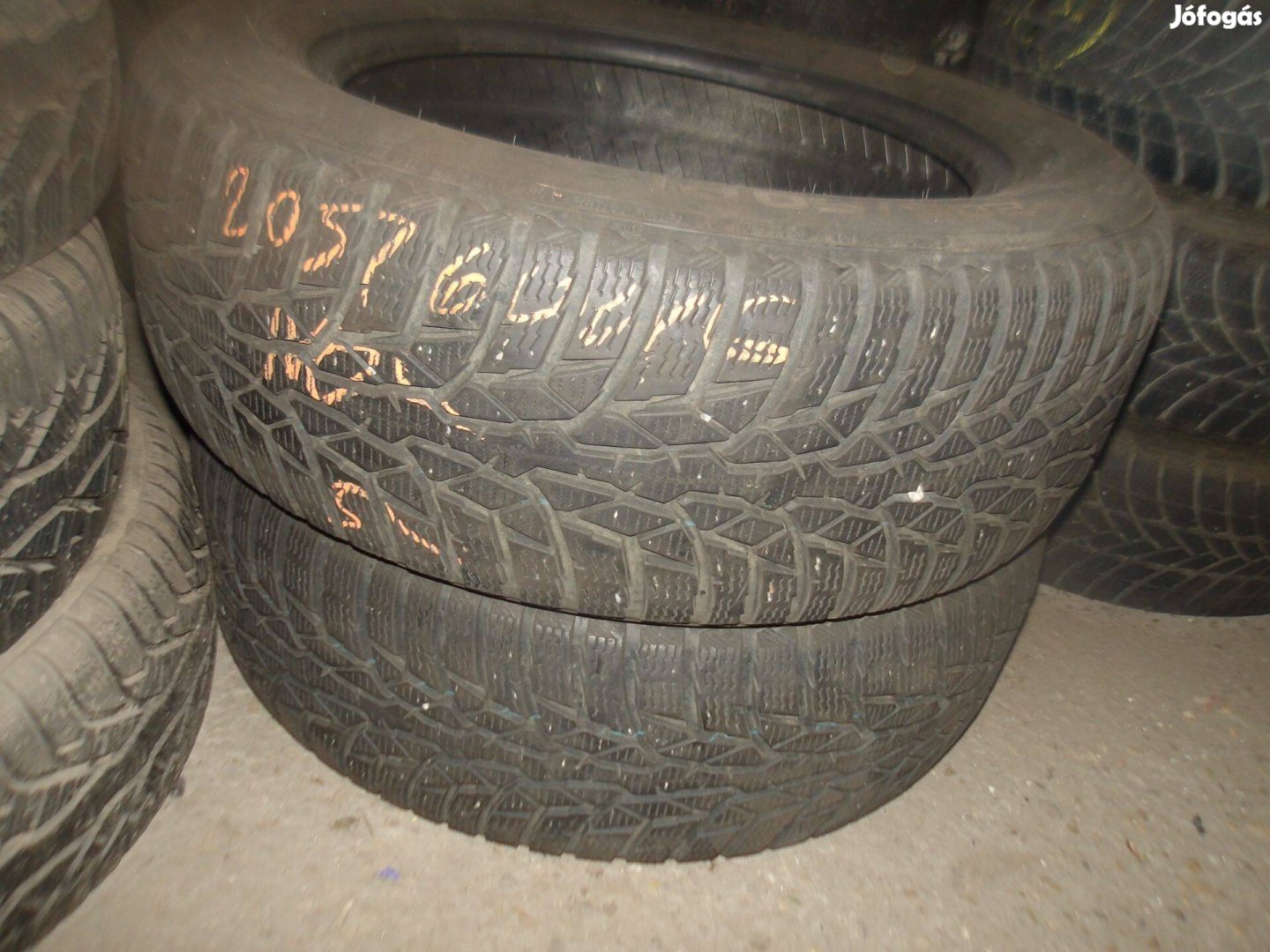 205/60r16 Nokian téli gumi ajándék szereléssel