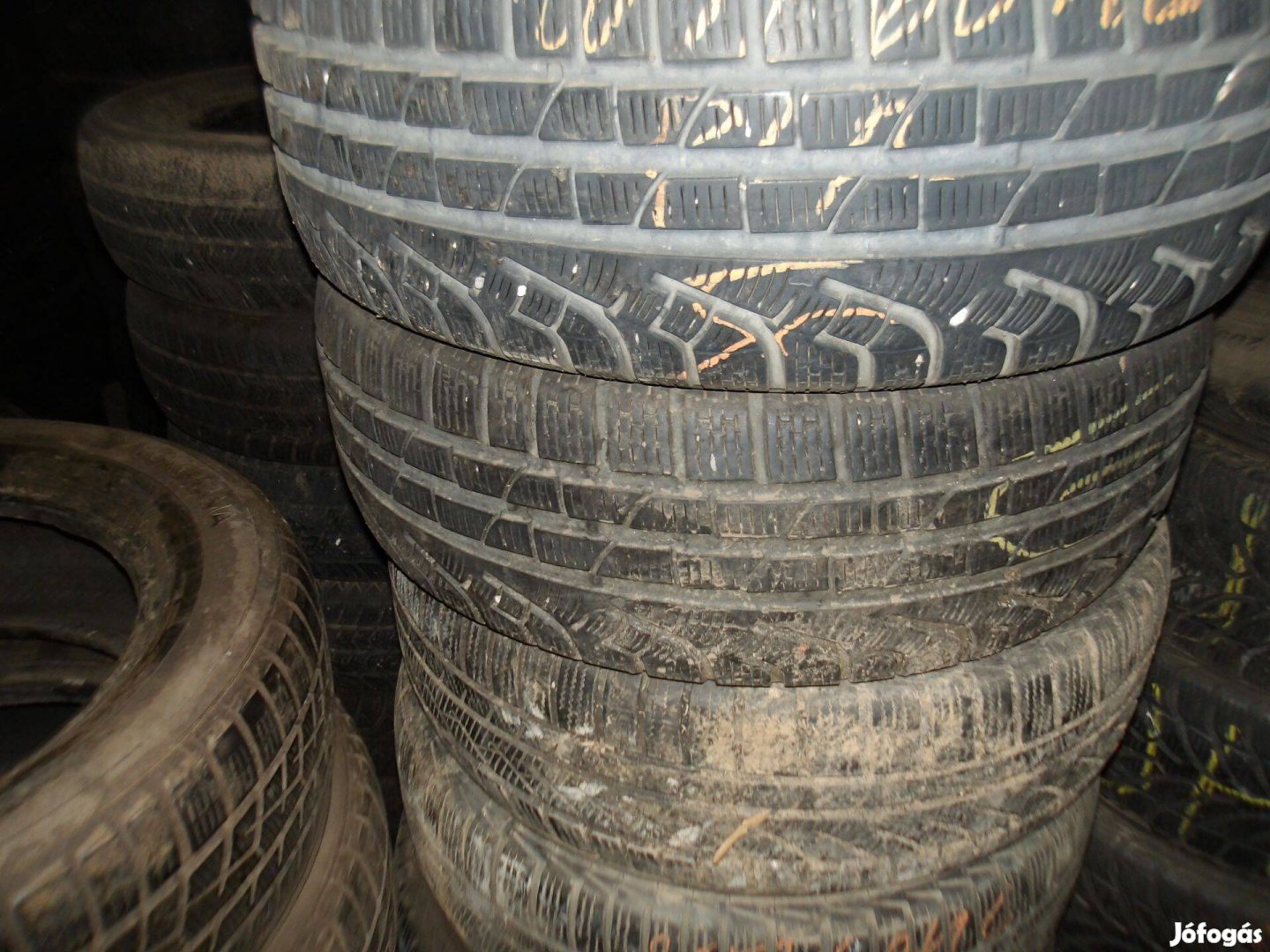 205/60r16 Pirelli téli gumi ajándék szereléssel