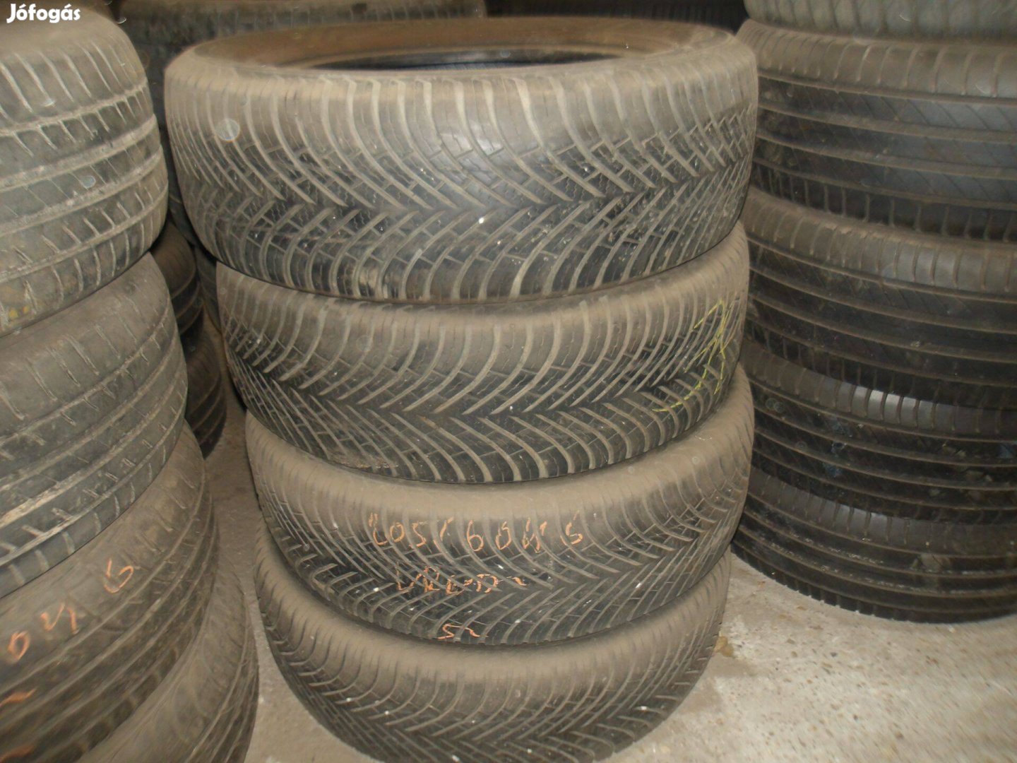 205/60r16 Vredestein nyári gumi ajándék szereléssel