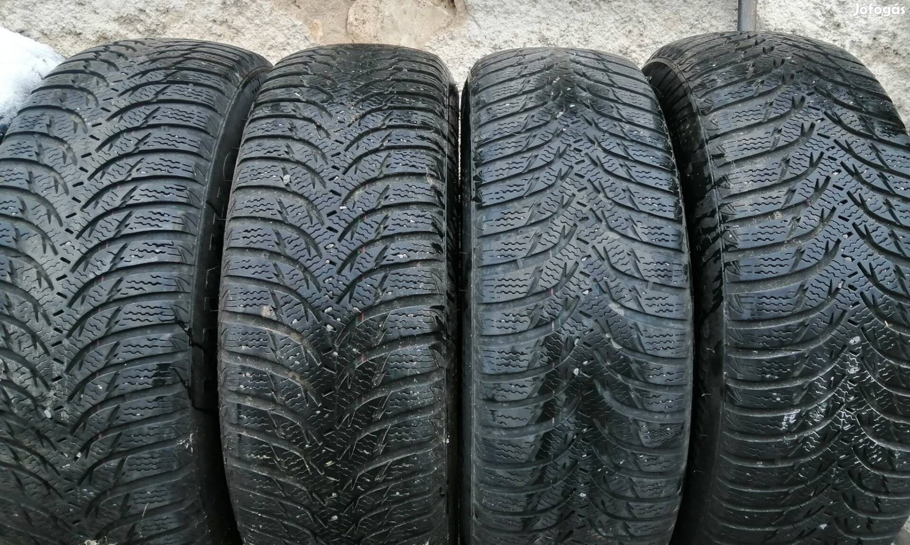 205/60r16 téligumi