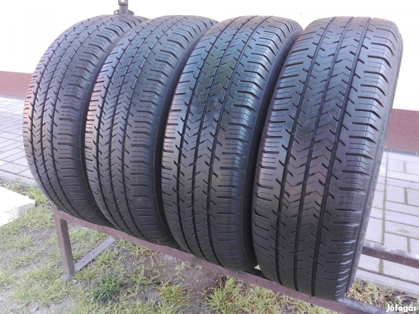 205/65R16C Michelin nyári gumi garnitúra 205/65 r16c