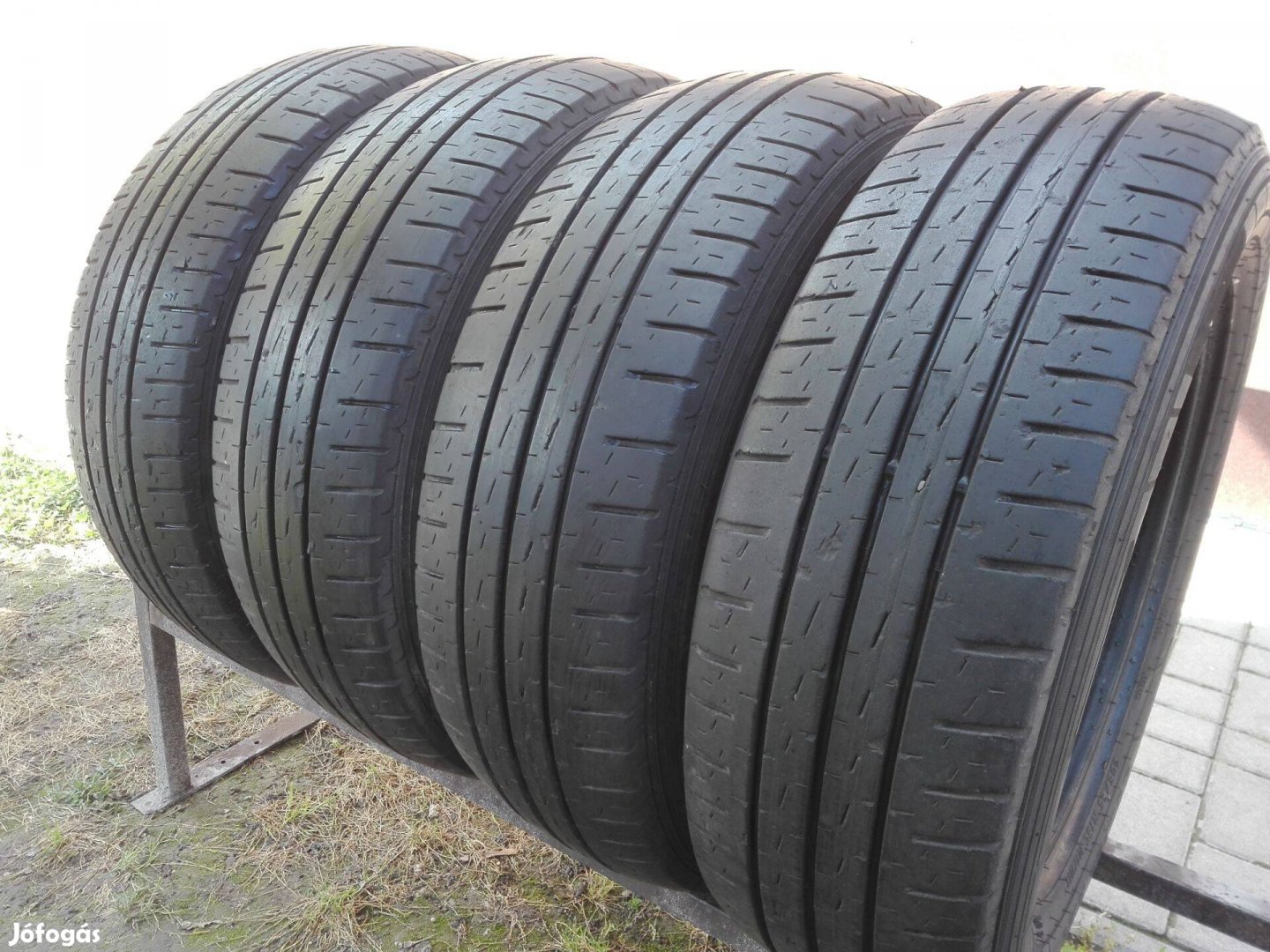 205/65R16C Pirelli nyári gumi garnitúra 205/65 r16c