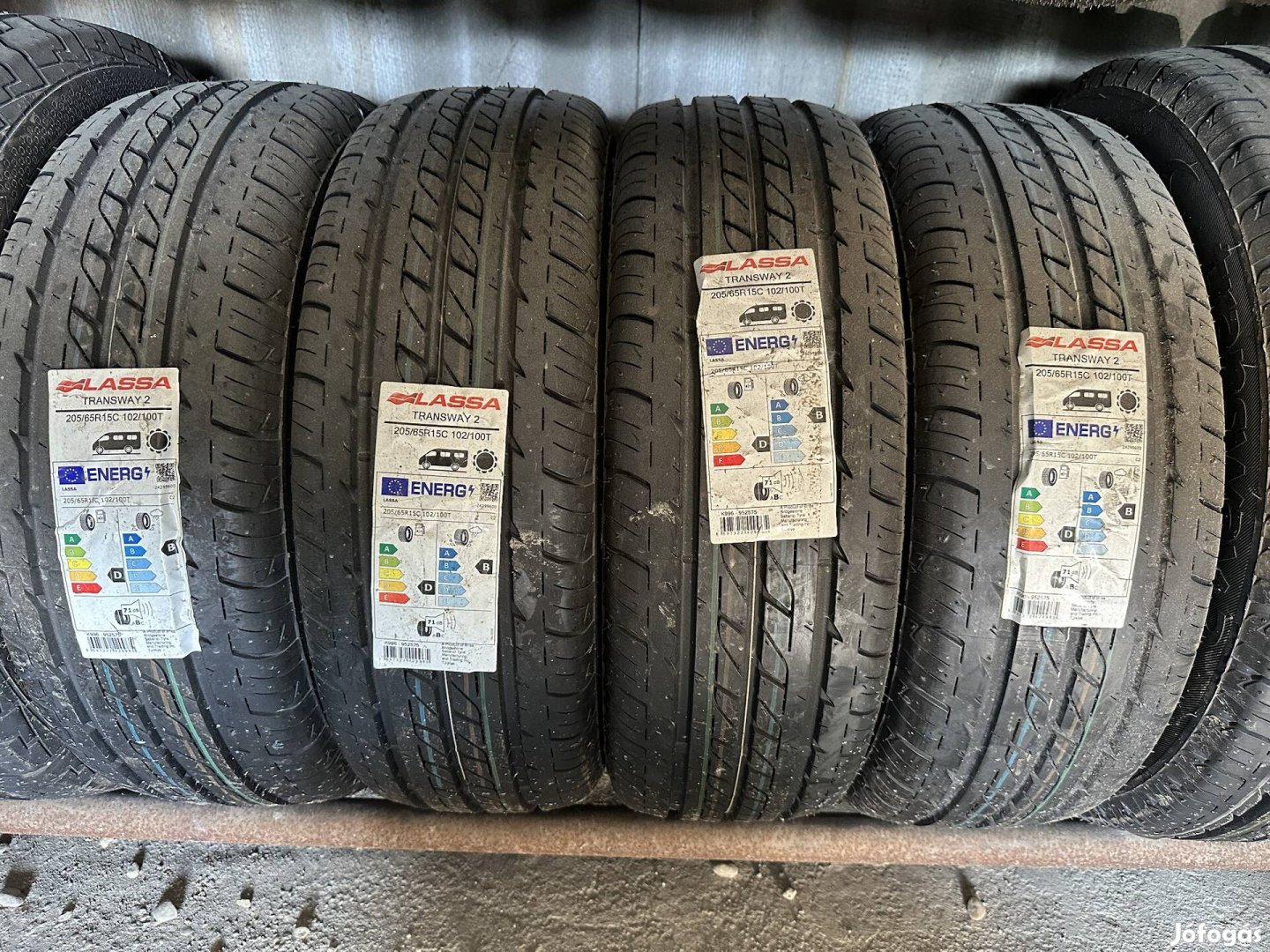 205/65 R15C Lassa Új
