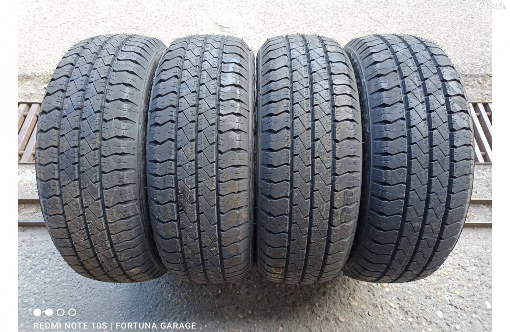 205/65 R15"C Goodyear túltárolt teherautó garnitúra