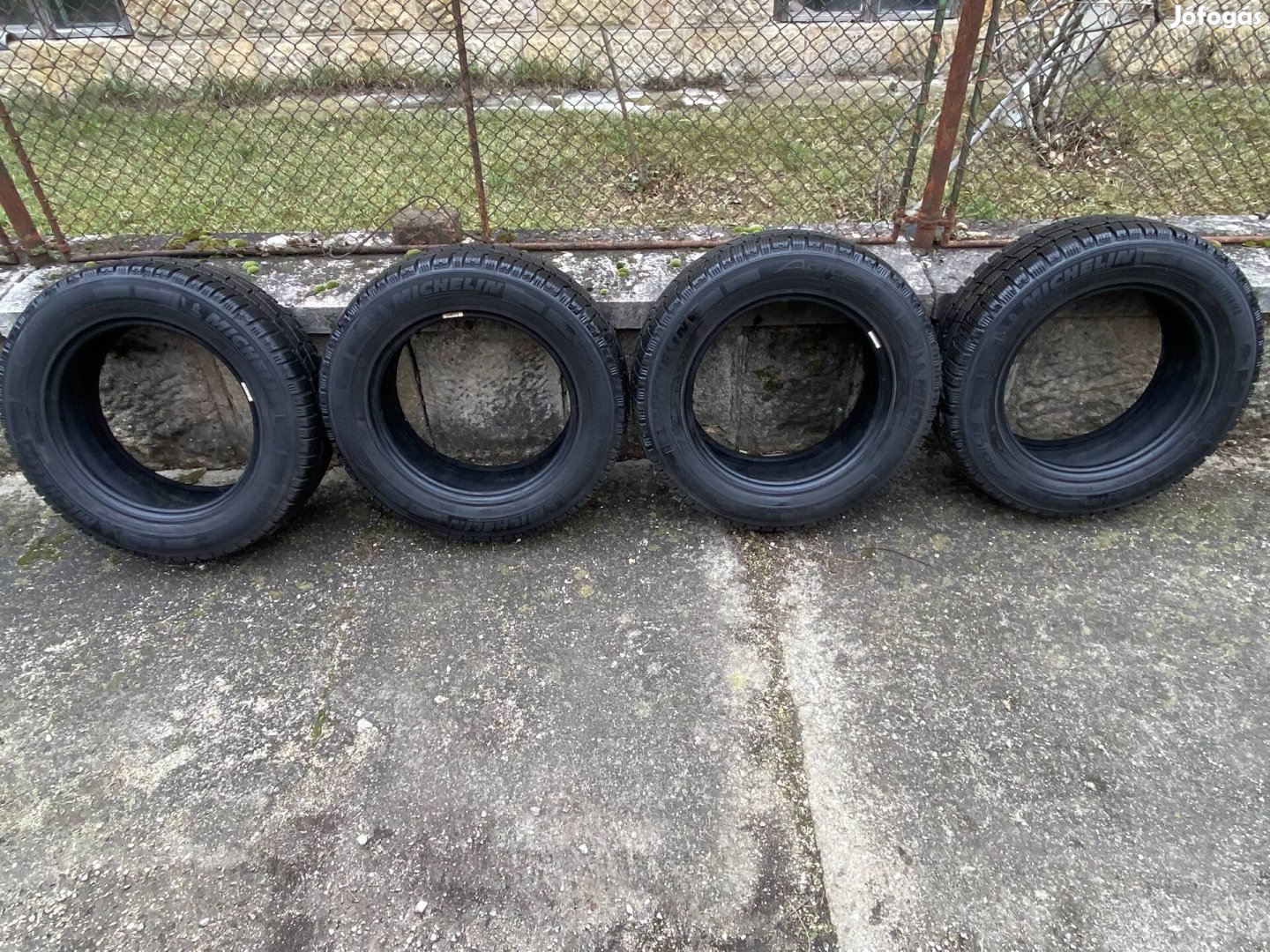 205/65 R16C Téligumi garnitúra