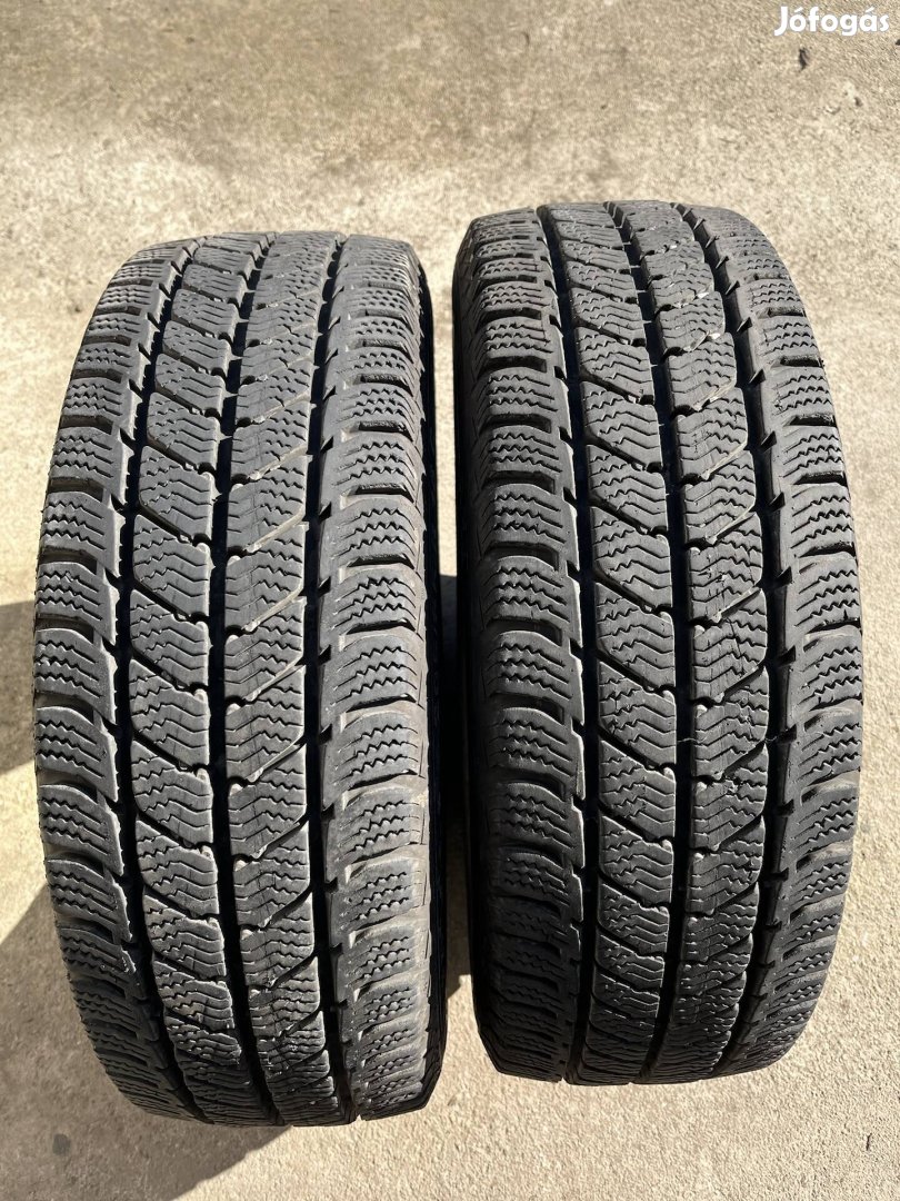 205/65 R16 C Semperit van grip 3