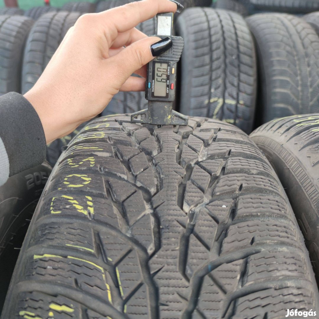 205/65 R16 Nokian téli gumi 89000ft a 4db/74/