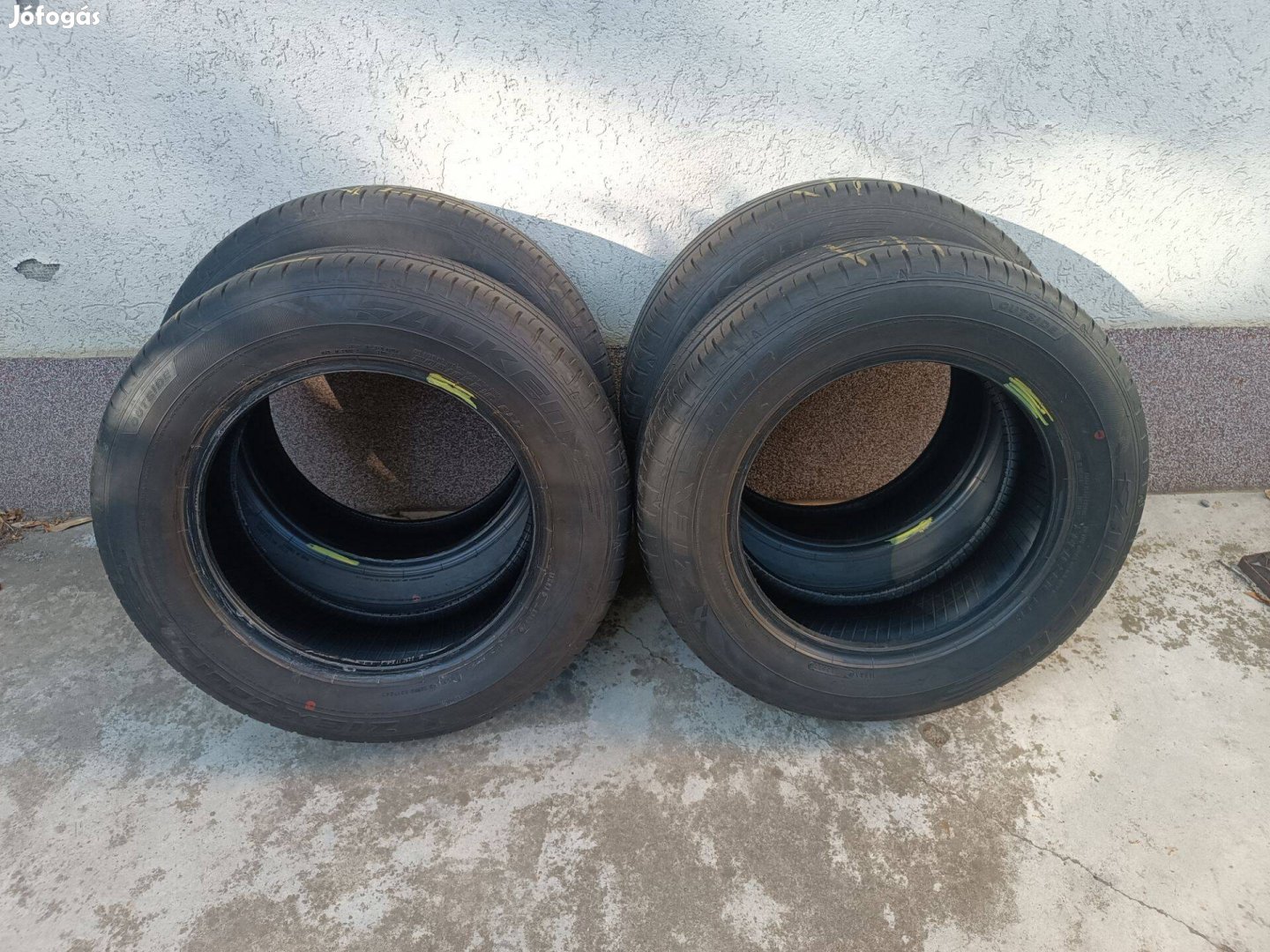 205/65 R16 újszerű Falken nyári gumi (4 db)